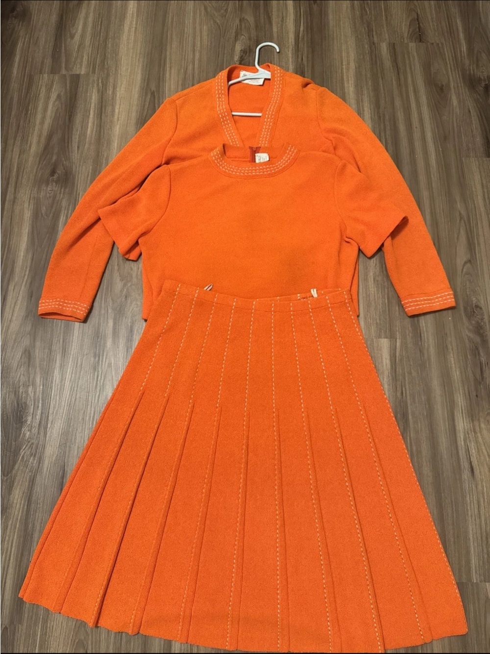 Vintage 1960s Kimberly Knit Orange 3 Piece Skirt Suit Size 16